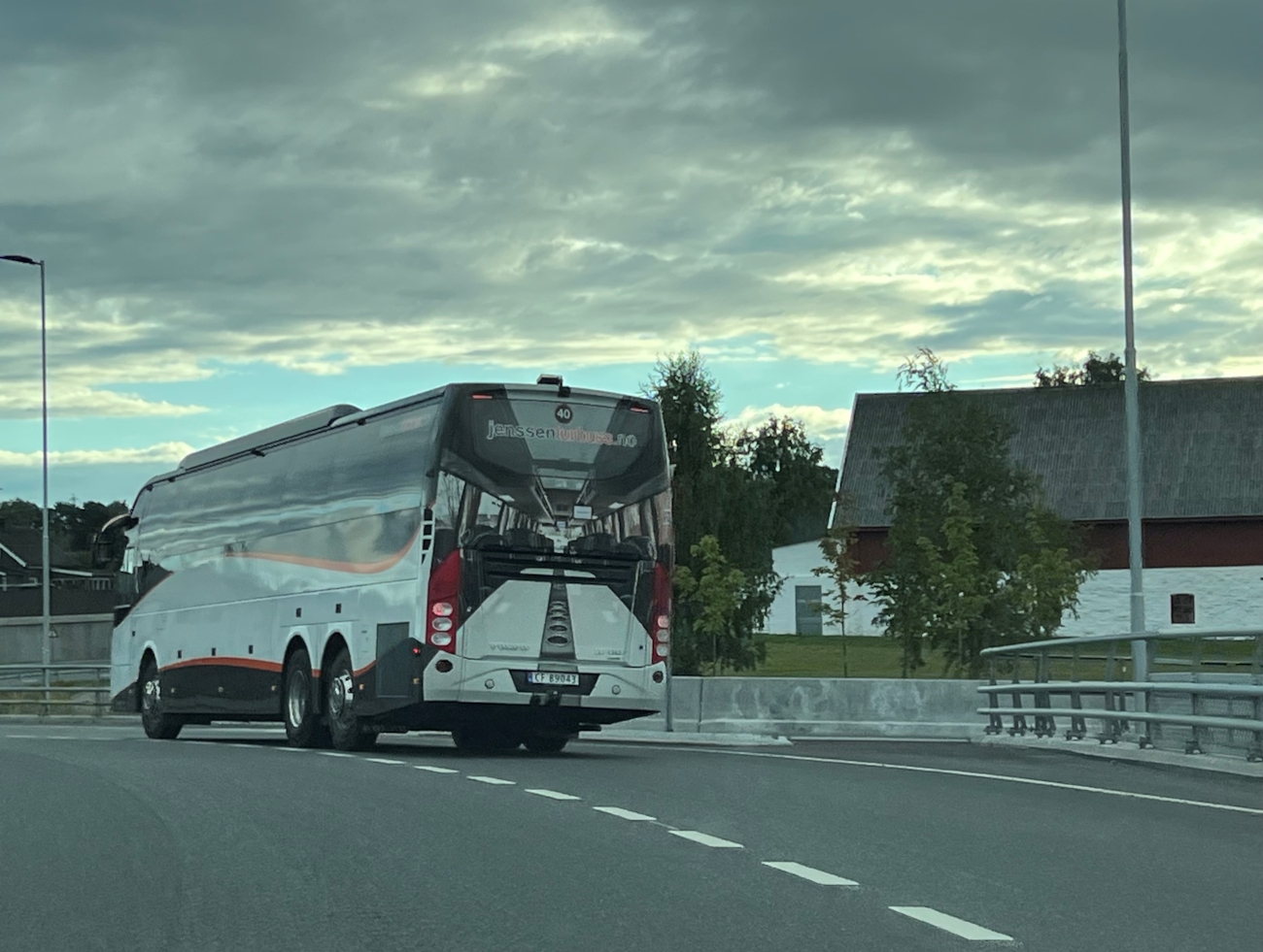 Buss på vei